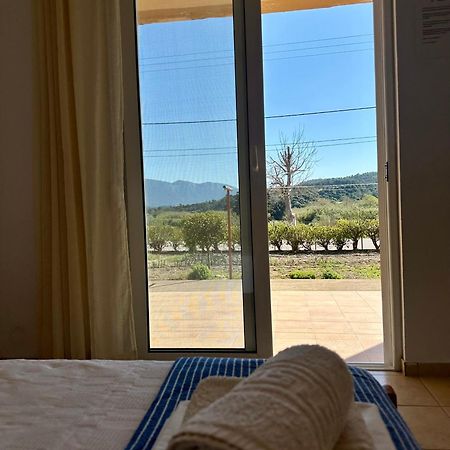 Garden View Appartment Kalavárda Екстериор снимка