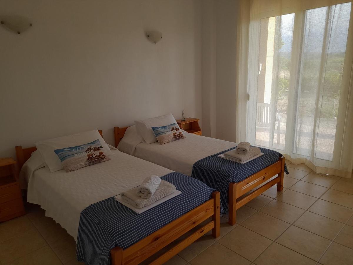 Garden View Appartment Kalavárda Екстериор снимка