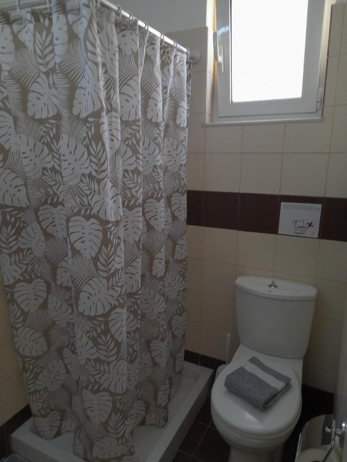 Garden View Appartment Kalavárda Екстериор снимка